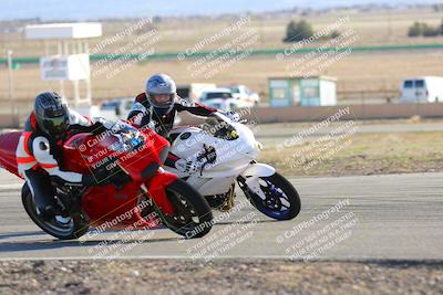 media/Feb-05-2023-Classic Track Day (Sun) [[c35aca4a42]]/Group 2/session 4 turn 4/